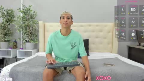 Kieran Derek online show from February 25, 2025, 3:31 am