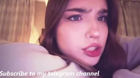 Ola my name is Lissa  Lets hit 10 Thumbs Up together   online show from April 15, 2026, 2:02 pm