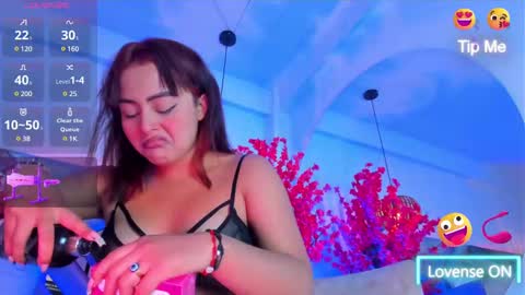 Snapshot of kiim01 chatting on March 5, 2025, 6:23 pm kiim01 online show from March 5, 2025, 6:23 pm