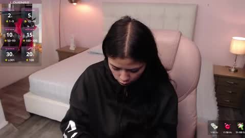 kIKI online show from September 16, 2025, 11:11 am