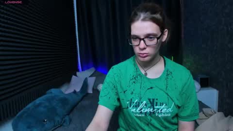 Kiki online show from March 11, 2025, 10:07 am