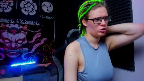 Kiki online show from September 26, 2025, 9:57 am