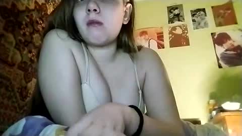 kikibang_ online show from January 11, 2026, 7:41 pm