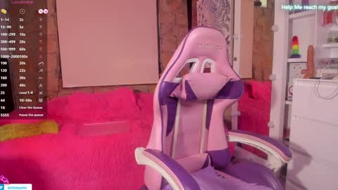 Snapshot of kikilepetite chatting on December 18, 2024, 9:08 pm kiki online show from December 18, 2024, 9:08 pm