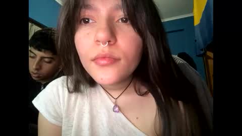 kikilove15 online show from May 19, 2026, 2:29 am