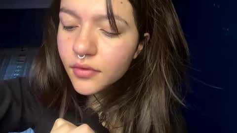 kikilove15 online show from June 2, 2026, 3:14 pm
