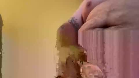 kikitupapi1993 online show from November 8, 2025, 6:18 pm