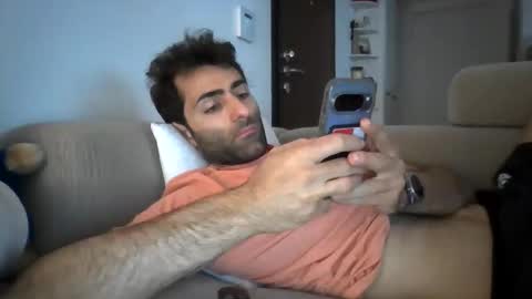 kikkus01 online show from May 10, 2026, 5:34 am