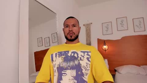 Kilua Muscle guy online show from September 17, 2025, 9:16 pm