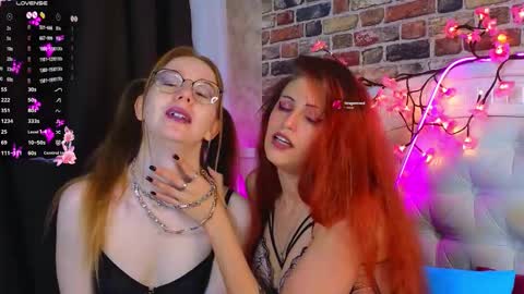 CatherineBarkJamieWallace online show from November 20, 2025, 7:35 pm