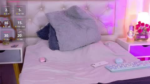  Adrien  online show from June 5, 2026, 6:52 am