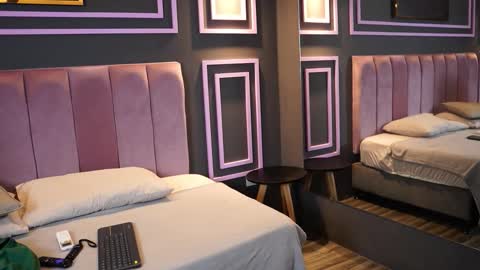 Kim online show from February 9, 2026, 12:53 pm