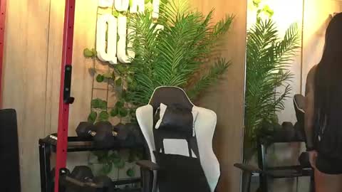 Kim online show from April 4, 2026, 12:57 pm