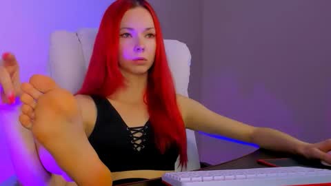 kim_boyd online show from September 10, 2025, 8:03 am