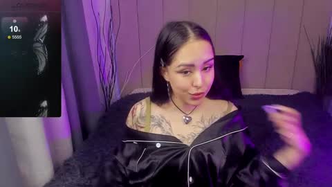 Kim online show from March 6, 2025, 7:43 pm