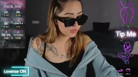 Kim online show from October 7, 2025, 9:01 pm