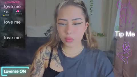 Kim online show from November 5, 2025, 10:04 am