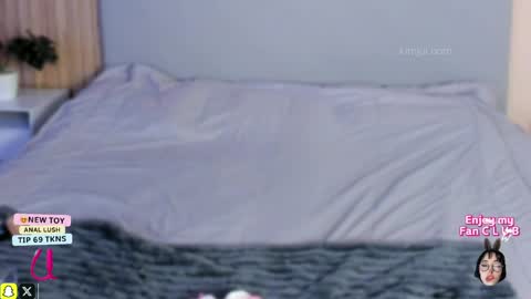 Kim Joi online show from April 6, 2026, 1:01 pm