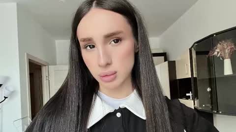 Kim Oberlin online show from February 27, 2026, 9:53 am