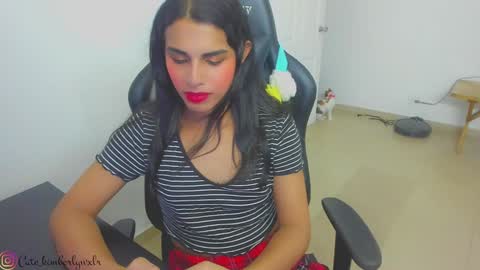 Snapshot of kim_wexler chatting on February 7, 2025, 4:37 am OnlyFans kimberlywexlr online show from February 7, 2025, 4:37 am