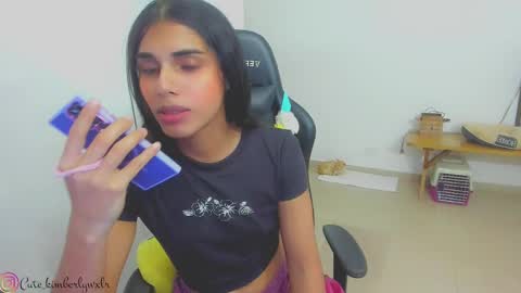 Snapshot of kim_wexler chatting on February 10, 2025, 12:52 am OnlyFans kimberlywexlr online show from February 10, 2025, 12:52 am