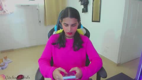 Snapshot of kim_wexler chatting on February 24, 2025, 5:43 am OnlyFans kimberlywexlr online show from February 24, 2025, 5:43 am