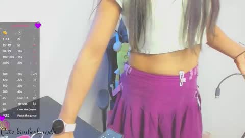 Snapshot of kim_wexler chatting on October 27, 2025, 5:33 am OnlyFans kimberlywexlr online show from October 27, 2025, 5:33 am