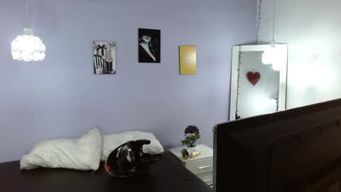 Kim  Yuk online show from January 18, 2025, 7:48 pm