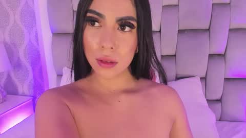 Snapshot of kimberlin_cam_ chatting on February 28, 2026, 7:48 pm Kimberlin online show from February 28, 2026, 7:48 pm