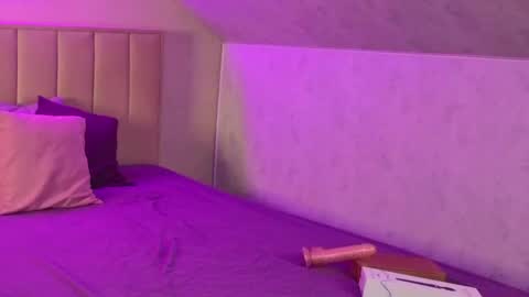 kimberlly_smith online show from June 3, 2026, 11:21 pm
