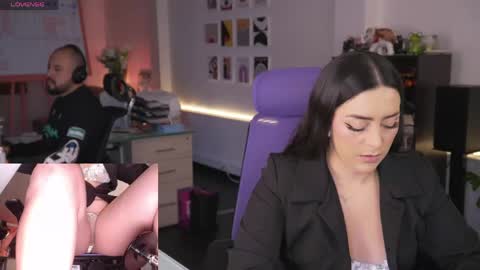 Kimberly 1200-1900 GMT-5 online show from April 9, 2026, 9:31 pm