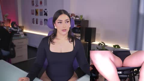 Snapshot of kimberly_clars chatting on May 23, 2026, 8:24 pm Kimberly 1200-1900 GMT-5 online show from May 23, 2026, 8:24 pm