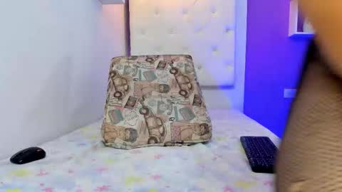        online show from September 11, 2025, 10:59 am