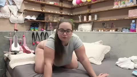 Snapshot of kimberlycaprice chatting on February 25, 2025, 5:19 am kimberlycaprice online show from February 25, 2025, 5:19 am