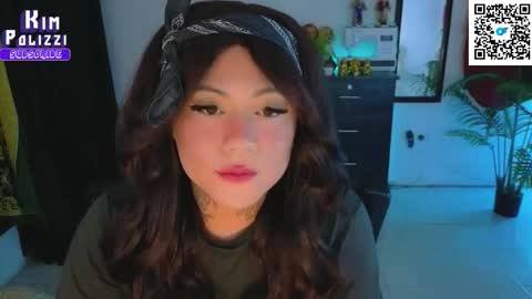 Kimberly Polizzi     online show from November 22, 2025, 3:27 am