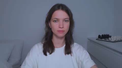 Kimberly online show from September 18, 2025, 12:18 pm