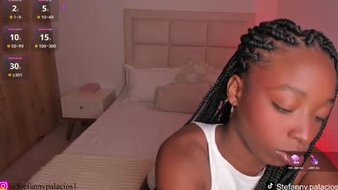 Snapshot of kimberlylenox chatting on November 14, 2025, 10:07 pm Queen Kim online show from November 14, 2025, 10:07 pm