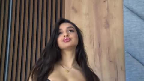 Kimberly online show from April 8, 2026, 4:12 am