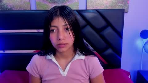 Snapshot of kimberlyvillalobos chatting on January 14, 2025, 5:34 pm Kimberly Villalobos online show from January 14, 2025, 5:34 pm