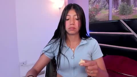 Snapshot of kimberlyvillalobos chatting on January 24, 2025, 11:37 am Kimberly Villalobos online show from January 24, 2025, 11:37 am