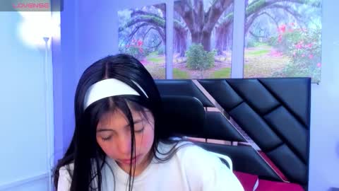 Snapshot of kimberlyvillalobos chatting on September 9, 2025, 11:32 am Kimberly Villalobos online show from September 9, 2025, 11:32 am