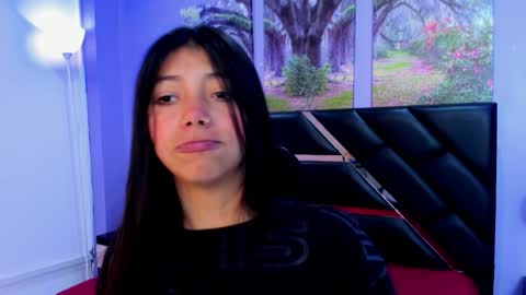 Snapshot of kimberlyvillalobos chatting on October 9, 2025, 11:41 am Kimberly Villalobos online show from October 9, 2025, 11:41 am