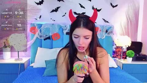 Kim online show from November 1, 2025, 8:49 am