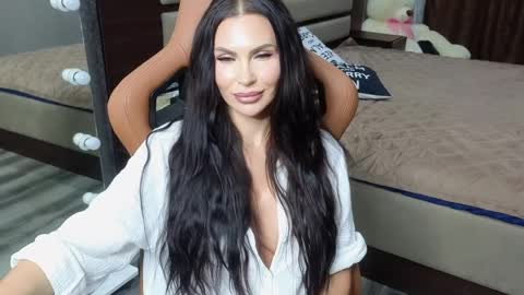 Snapshot of kimdavisbaby chatting on March 5, 2025, 3:18 pm KIm online show from March 5, 2025, 3:18 pm