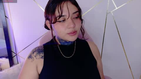     online show from May 25, 2026, 6:25 pm