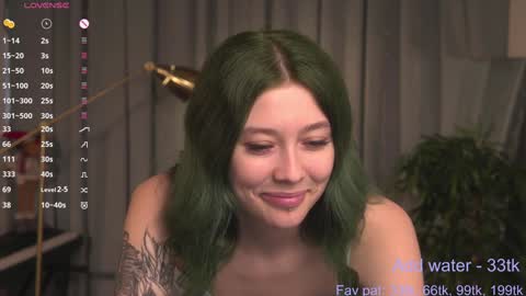 kina_ka online show from January 2, 2025, 8:49 am