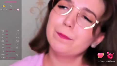 Hazel online show from March 9, 2025, 7:05 pm