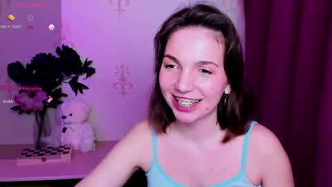 Hazel online show from April 5, 2026, 11:18 am