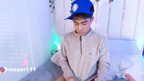 king  help me reach 100 likes online show from January 12, 2025, 8:36 pm