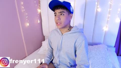 king  help me reach 100 likes online show from February 26, 2025, 5:53 am